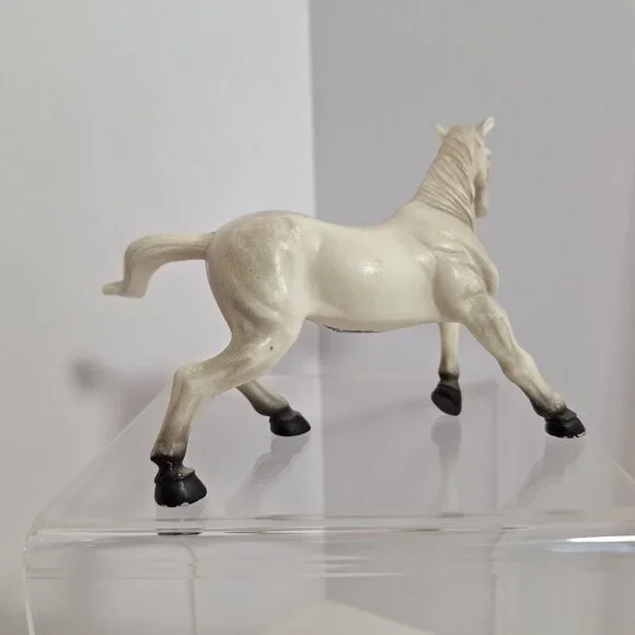 Popak New Ray Hollow White Horse With Black Socks Feet 5 In X 3.5 In Pony - Picture 7 of 9